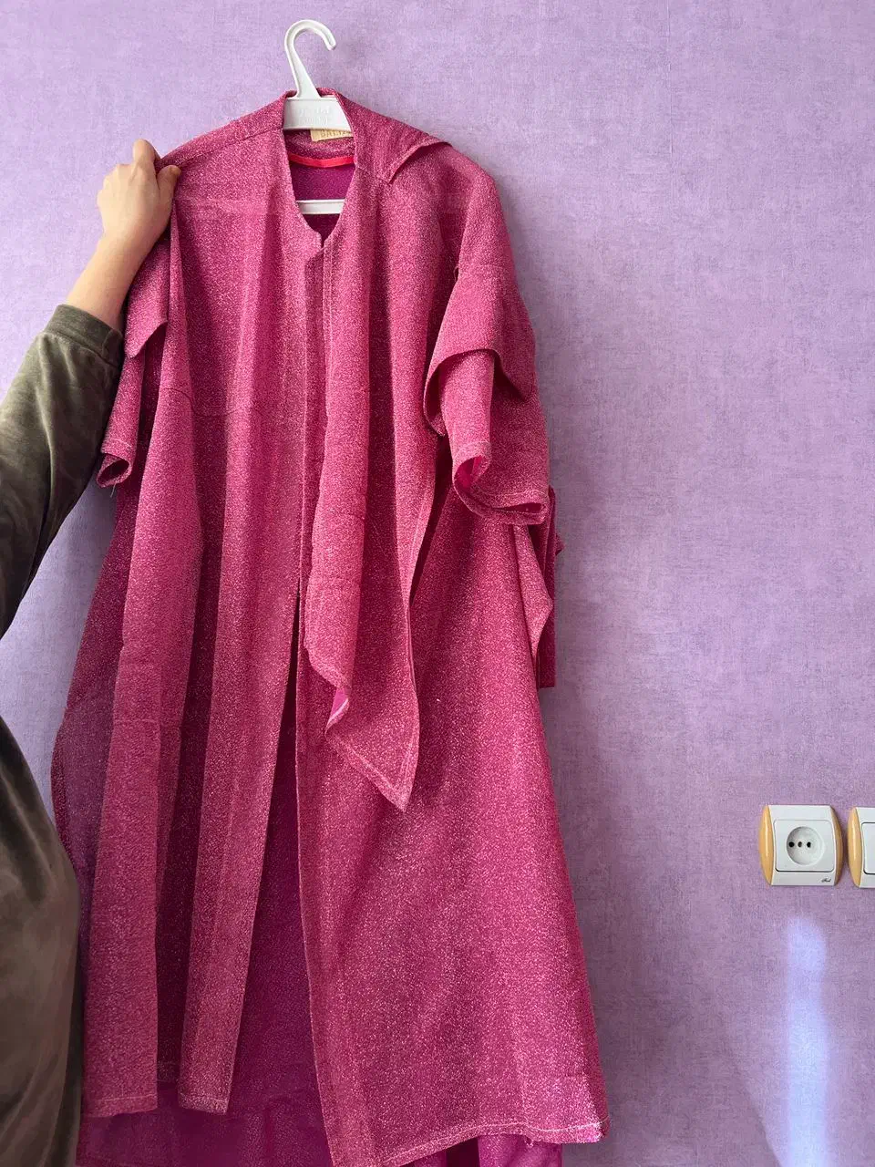 لباس|لباس|آباده, |دیوار