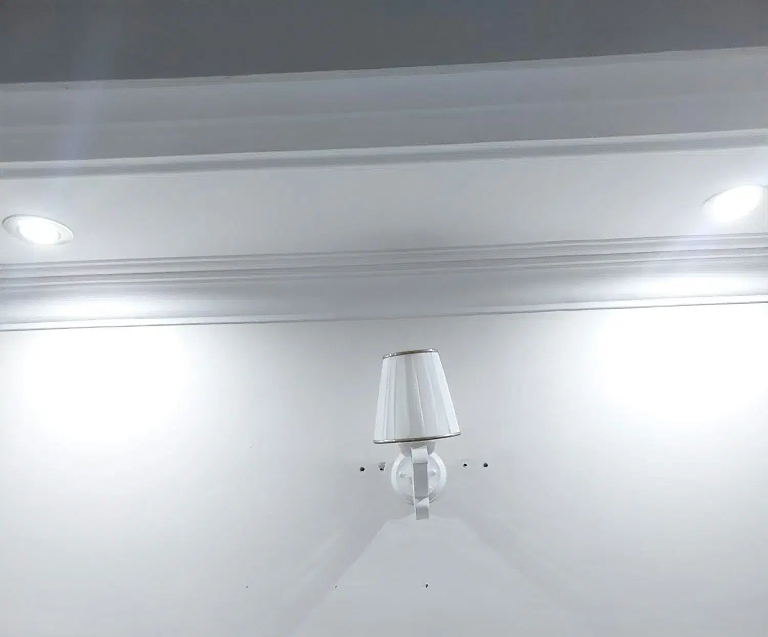 لوستر ۶ شاخه  به همراه دیوار  کوب|لوستر و چراغ آویز|تهران, ارامنه|دیوار