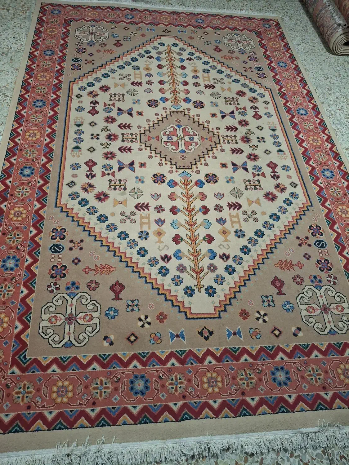 فرش ماشینی|فرش|سرعین, |دیوار