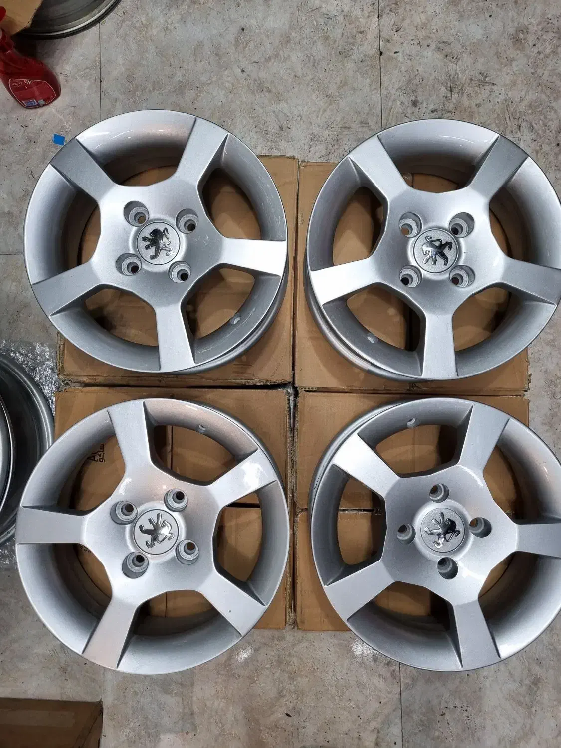 رینگ فابریک ۲۰۷ و۲۰۶ (رویال)|قطعات یدکی و لوازم جانبی|تهران, افسریه شمالی|دیوار