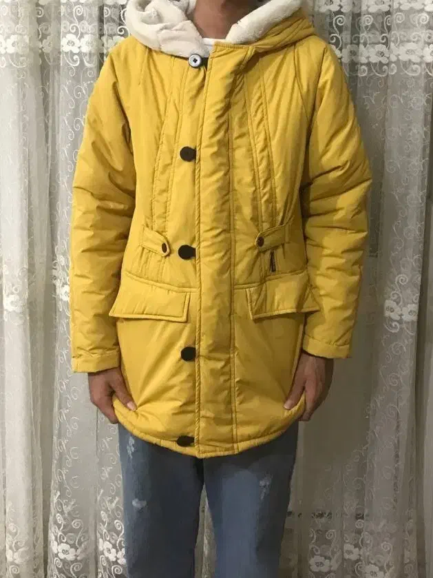 کاپشن|لباس|اردبیل, |دیوار