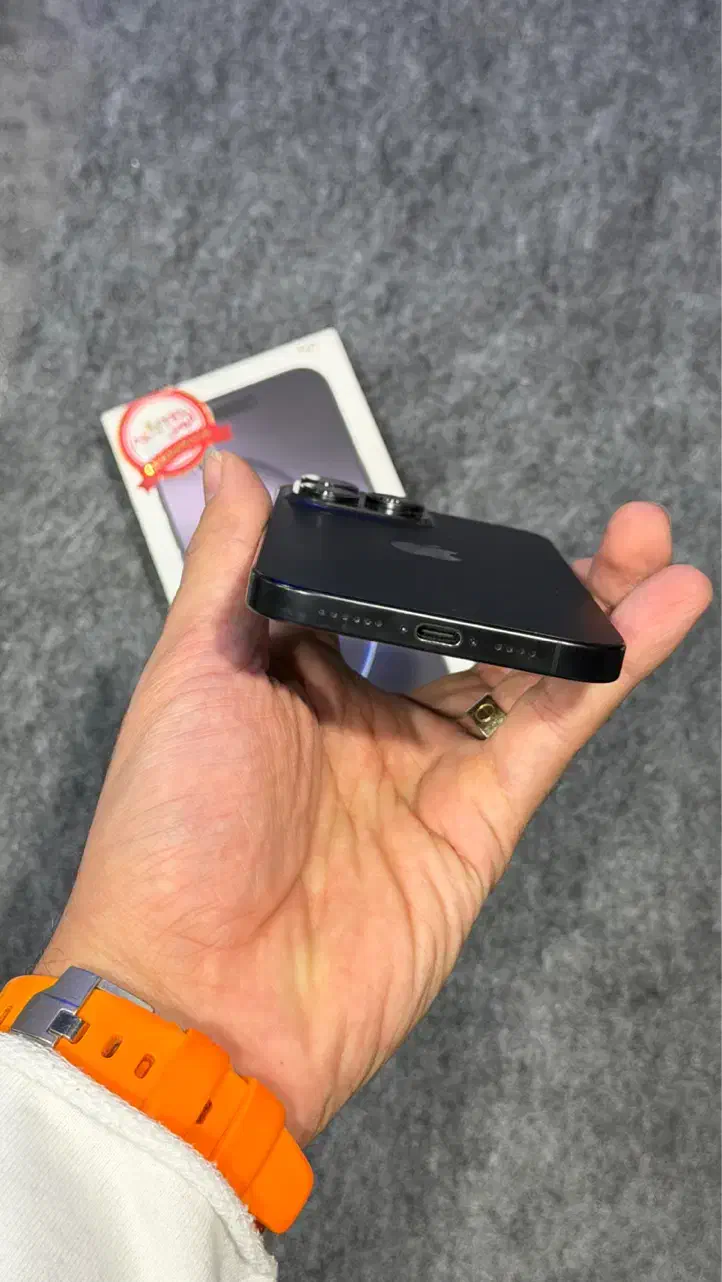 آیفون ۱۶پرومکس ۲۵۶ گیگ zaa مشکی|موبایل|تهران, باغ فیض|دیوار