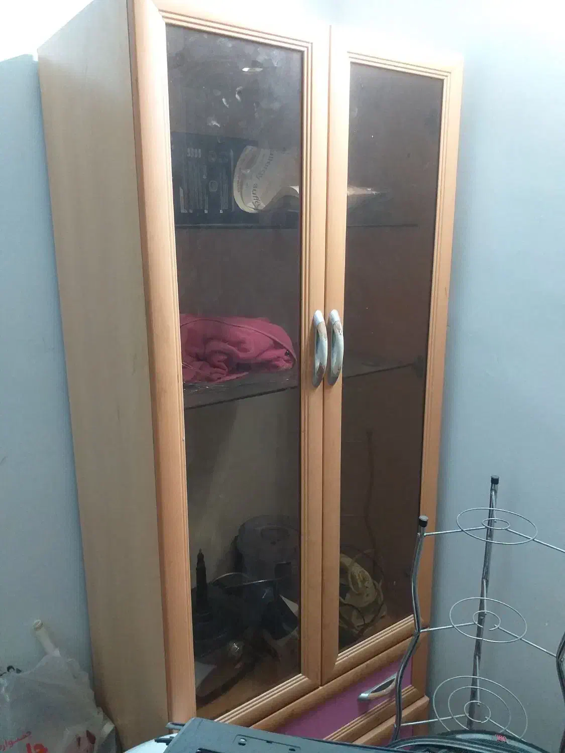 تخت دونفره و بوفه و تشک یک نفره|تخت و سرویس خواب|زابل, |دیوار