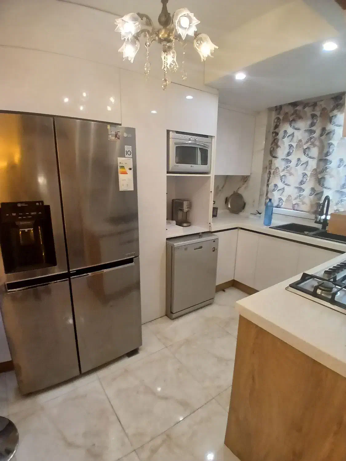 آپارتمان مسکونی