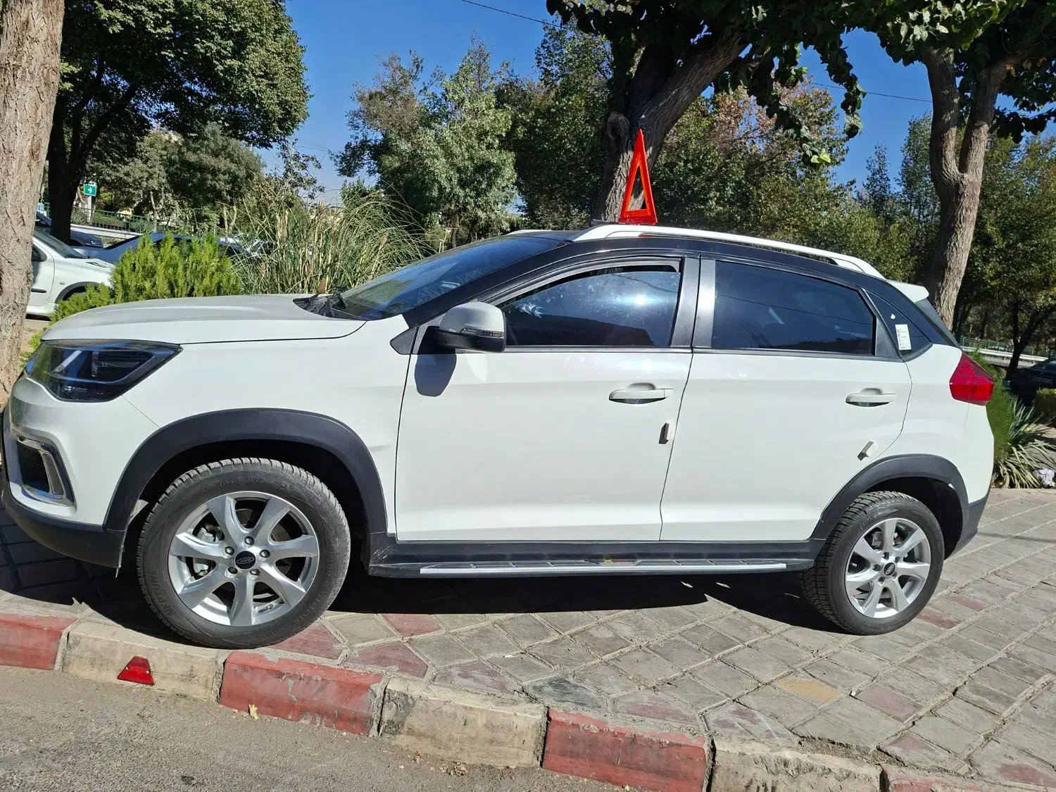 ایکس ۲۲ دنده ای مدل ۱۴۰۱فروش به صورت نقد واقساط|خودرو سواری و وانت|اصفهان, فروردین|دیوار