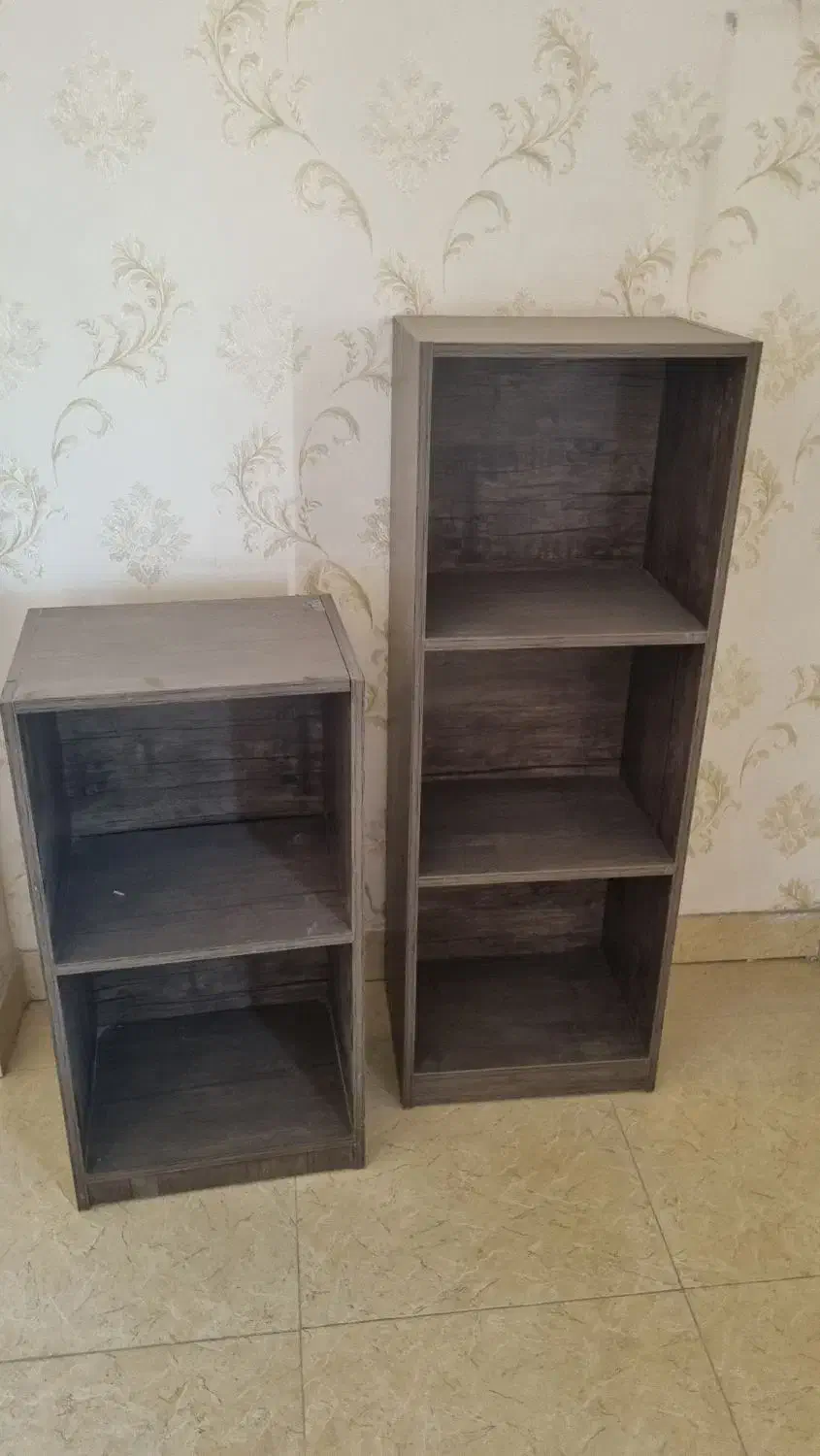 کتابخانه پلکانی|کتابخانه، شلف، قفسههای دیواری|بروجرد, |دیوار