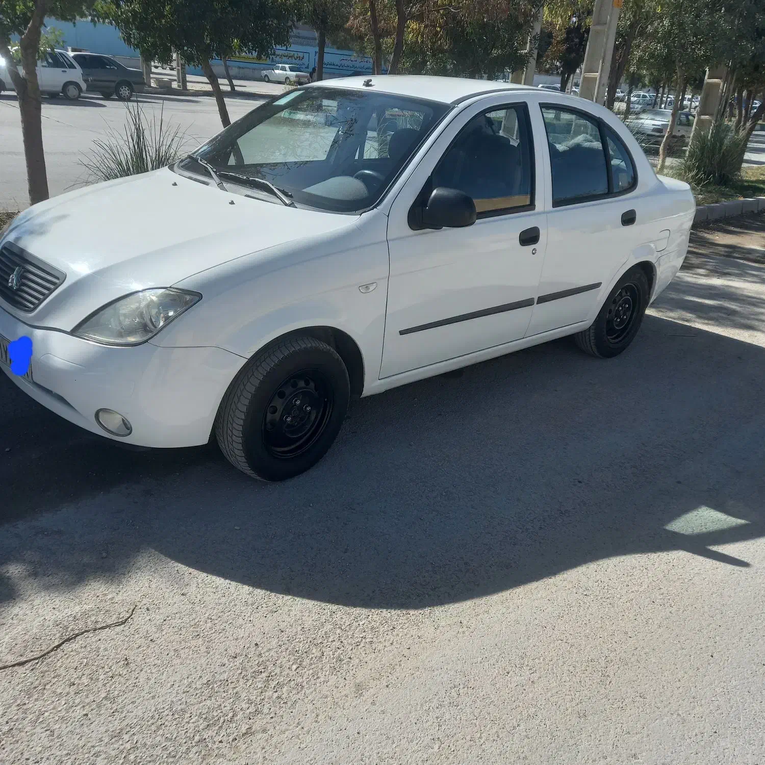 تیبا ۱ مدل ۴۰۰ خشک واقعی|خودرو سواری و وانت|کرمانشاه, |دیوار