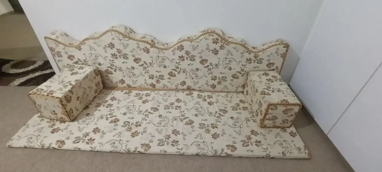 فروش پشتی خلیجی|مبلمان خانگی و میز عسلی|امیدیه, |دیوار