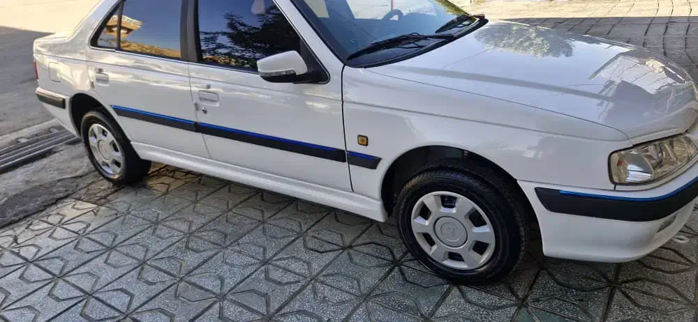 پژو پارس سال مدل ۴۰۰ بدون رنگ بدون صافکاری|خودرو سواری و وانت|ایوان, |دیوار