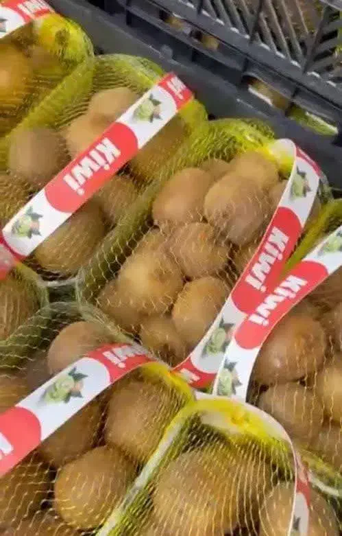 فروش کیوی کریستالی بسته بندی شده ۵۰ گرم ۶۰ گرم|عمدهفروشی|تالش, هشتپر|دیوار