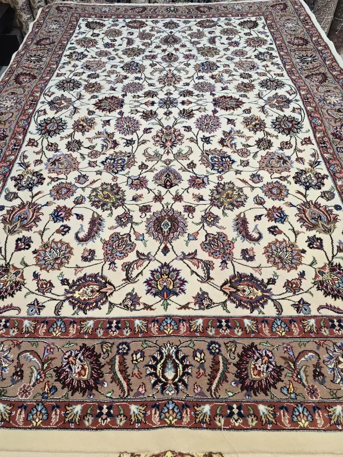 فرش دستباف طرح افشان حاشیه خاکی 1404/4|فرش|اهواز, کیانپارس |دیوار