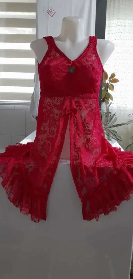 تولیدی لباس زیر|لباس|میان ولایت, |دیوار