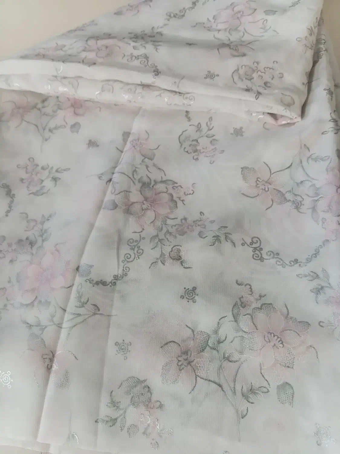 پارچه چادری|لباس|بجنورد, |دیوار