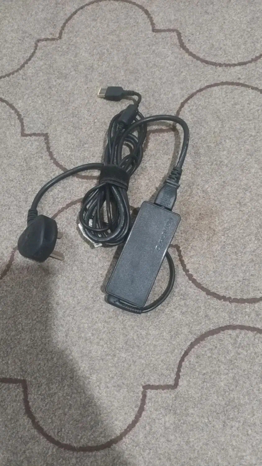 شارژر لب تاب فابریک|قطعات و لوازم جانبی رایانه|رشت, جانبازان|دیوار