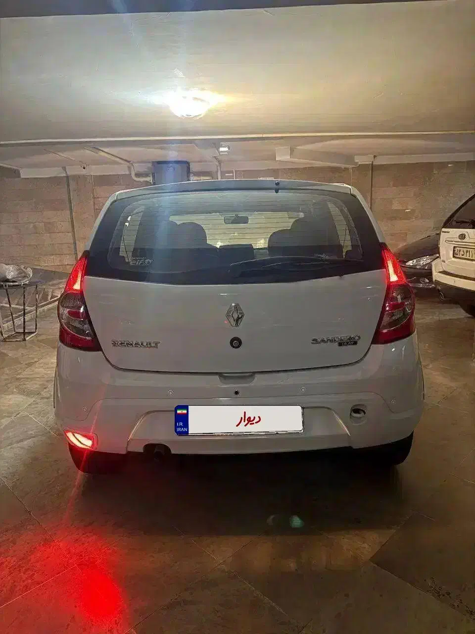 رنو ساندرو اتوماتیک ۱۳۹۹ سفارشی پارس خودرو|خودرو سواری و وانت|تهران, تهرانپارس غربی|دیوار