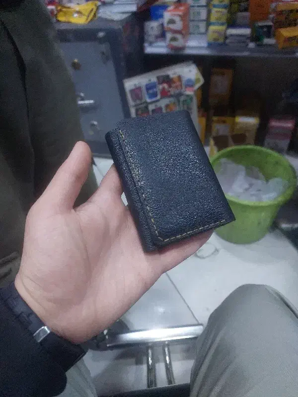 کیف پول پیدا شده زمانی|اشیا|کرج, باغستان|دیوار