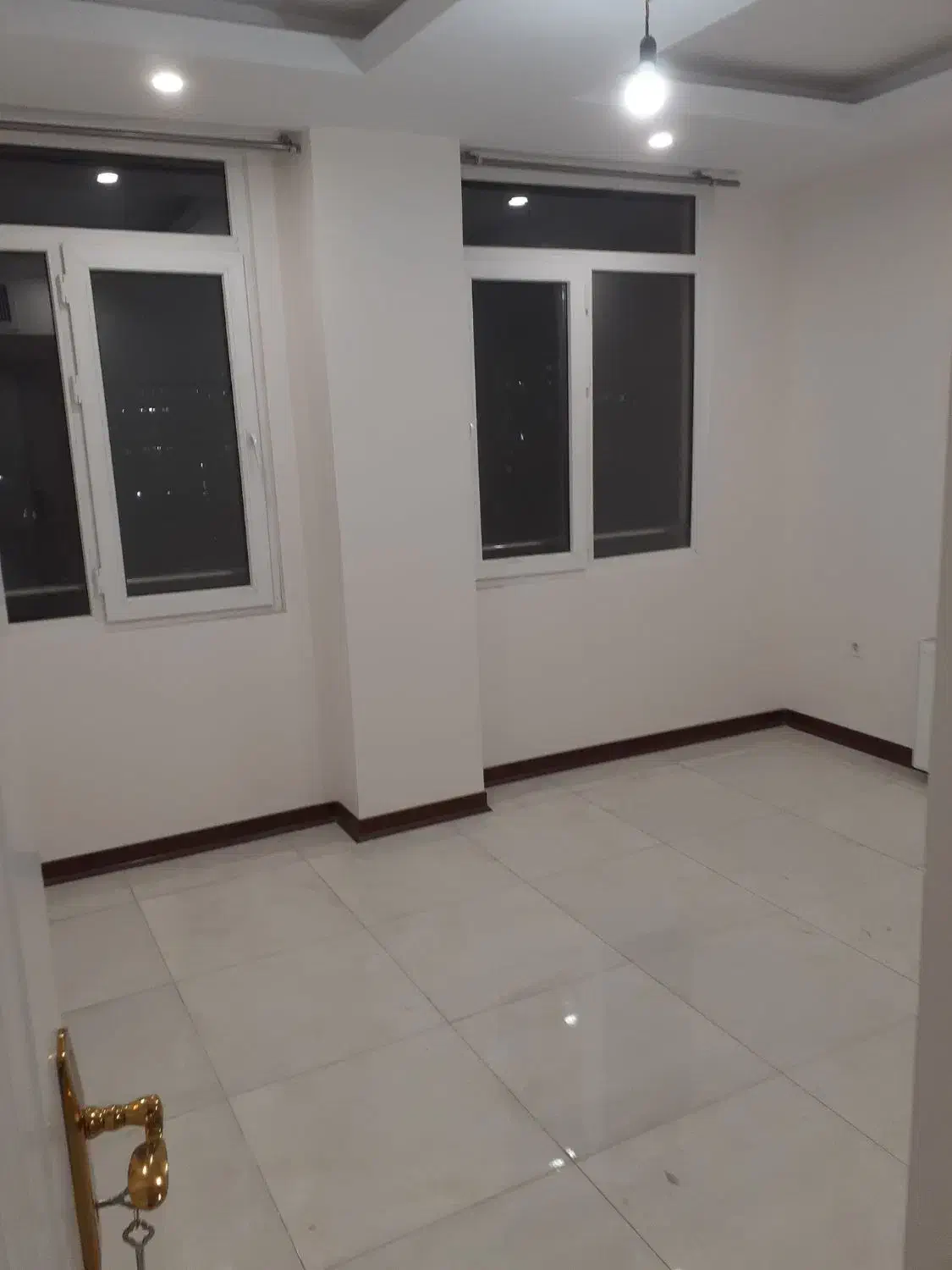 اپارتمان ۱۰۰ متر مهرابادجنوبی