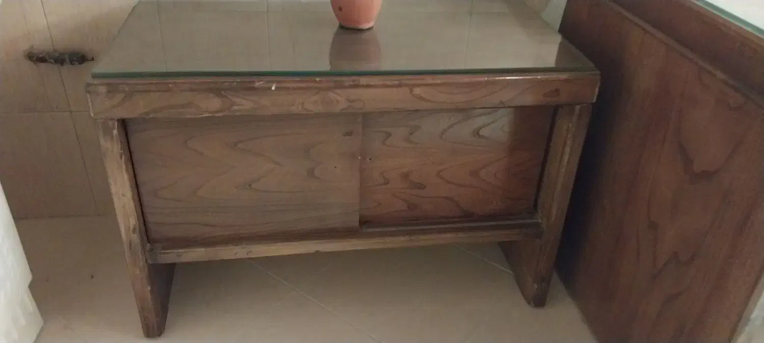 حراج میز اداری ال شکل با چوب گردو با چوب گردو|مبلمان اداری|تهران, تهرانسر مرکزی|دیوار