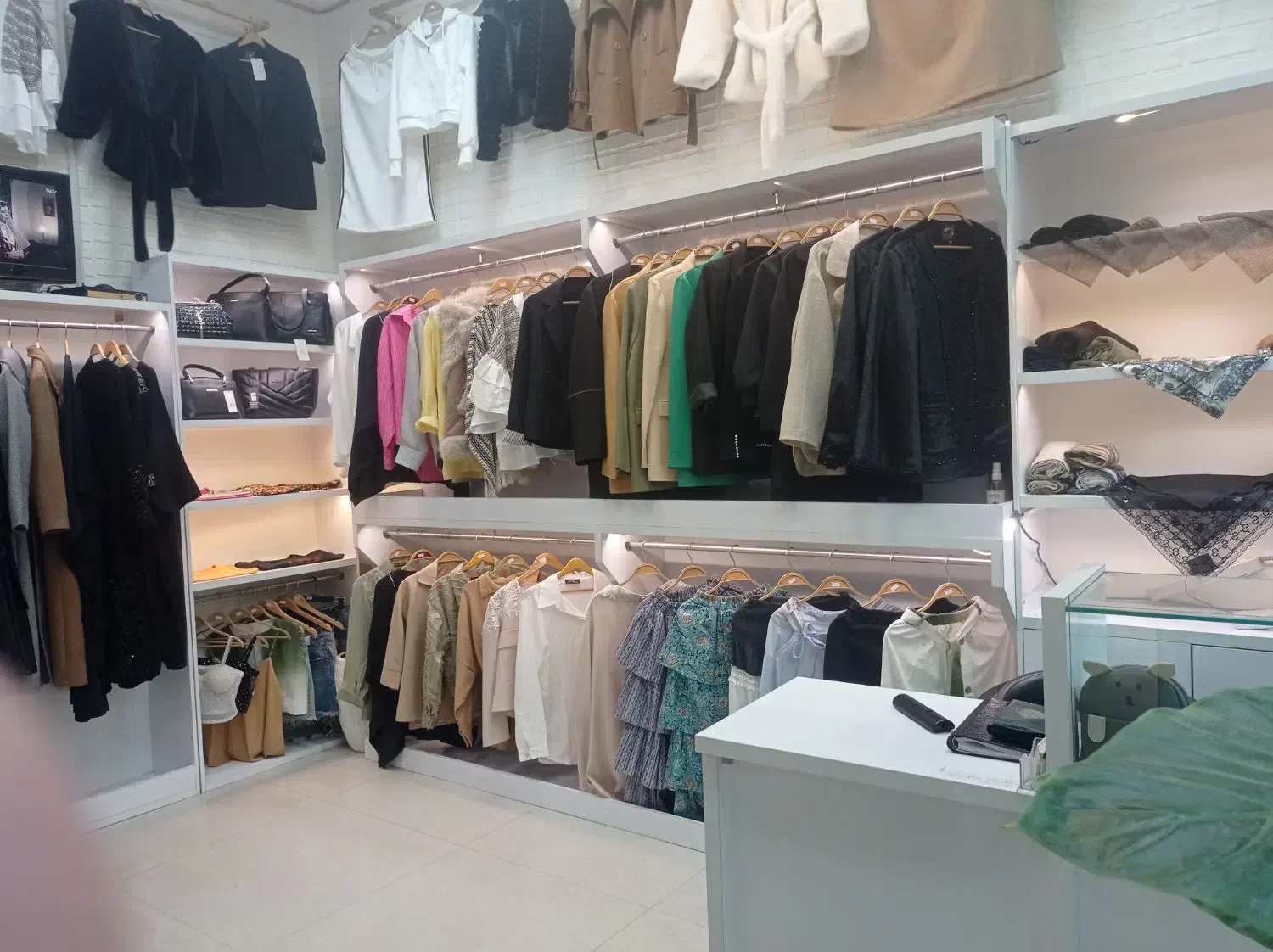 تابلوروان ودکور|فروشگاه و مغازه|قم, سالاریه|دیوار