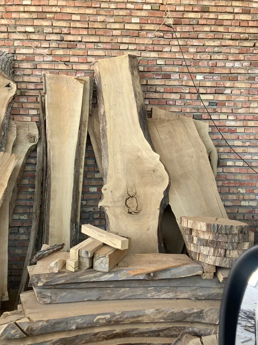 فروش چوب گردو تخته|خدمات پیشه و مهارت|شبستر, |دیوار