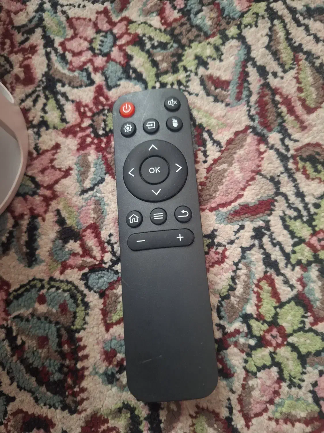 ویدئو پروژکتور ۱۲۰ اینچ سالمه سالم|تلویزیون و پروژکتور|بندرعباس, |دیوار