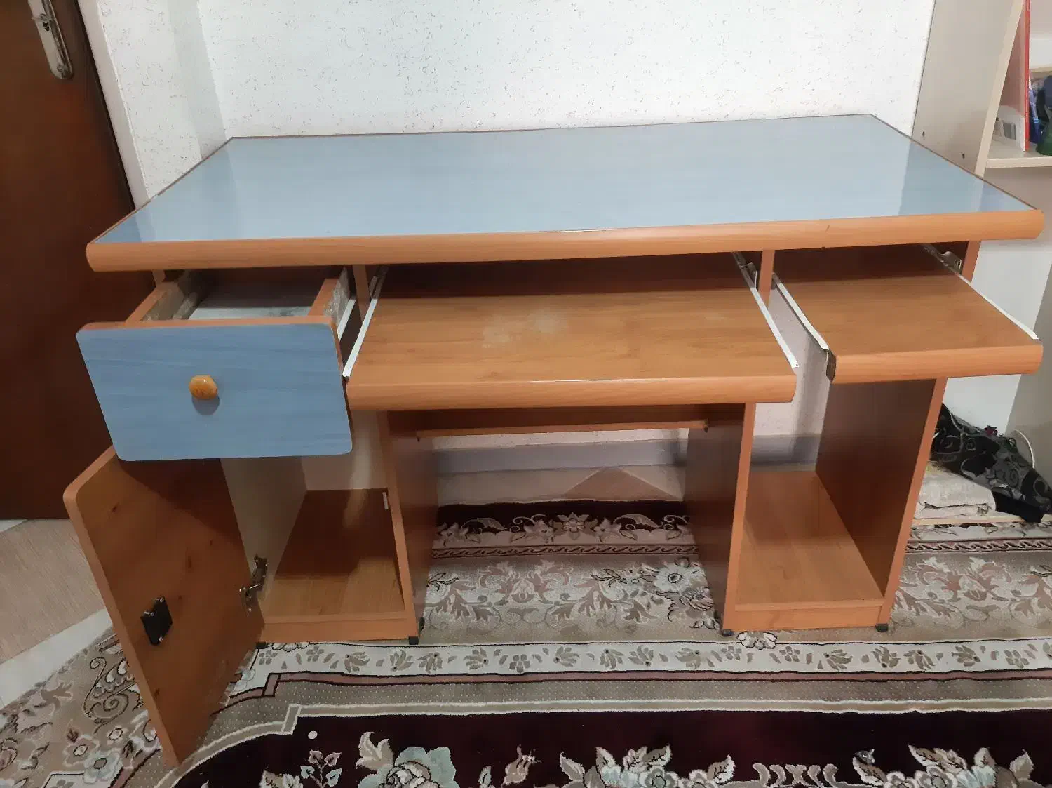 میز کامپیوتر ام دی اف|میز تحریر و کامپیوتر|قم, انسجام|دیوار