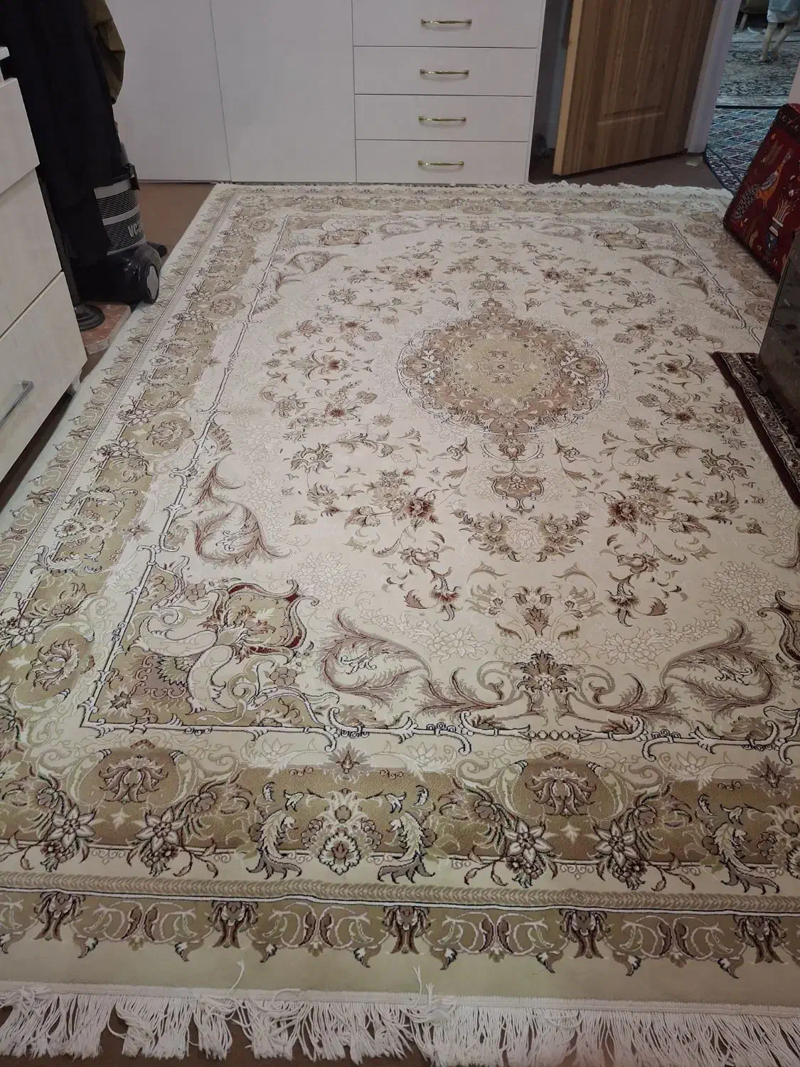 فرش 9متری|فرش|سبزوار, باهنر|دیوار