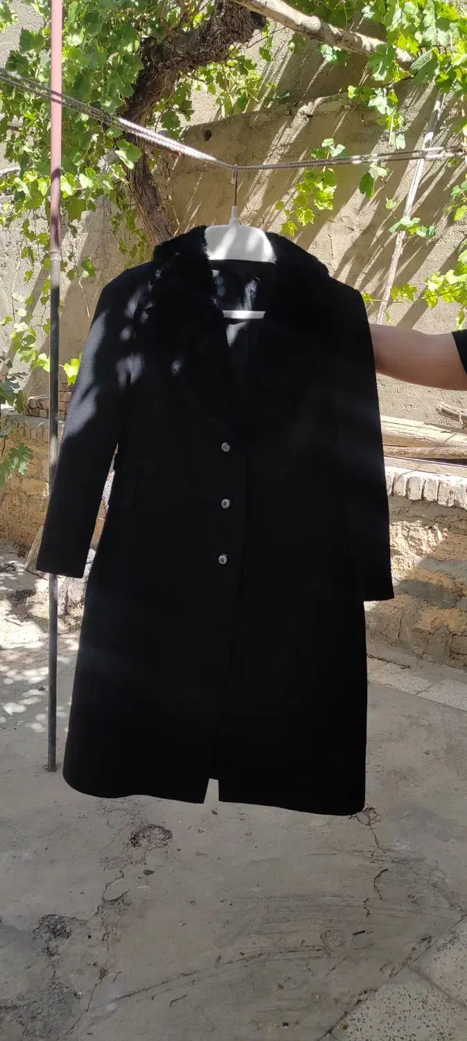 مانتو|لباس|مهاباد (آذربایجان غربی), |دیوار