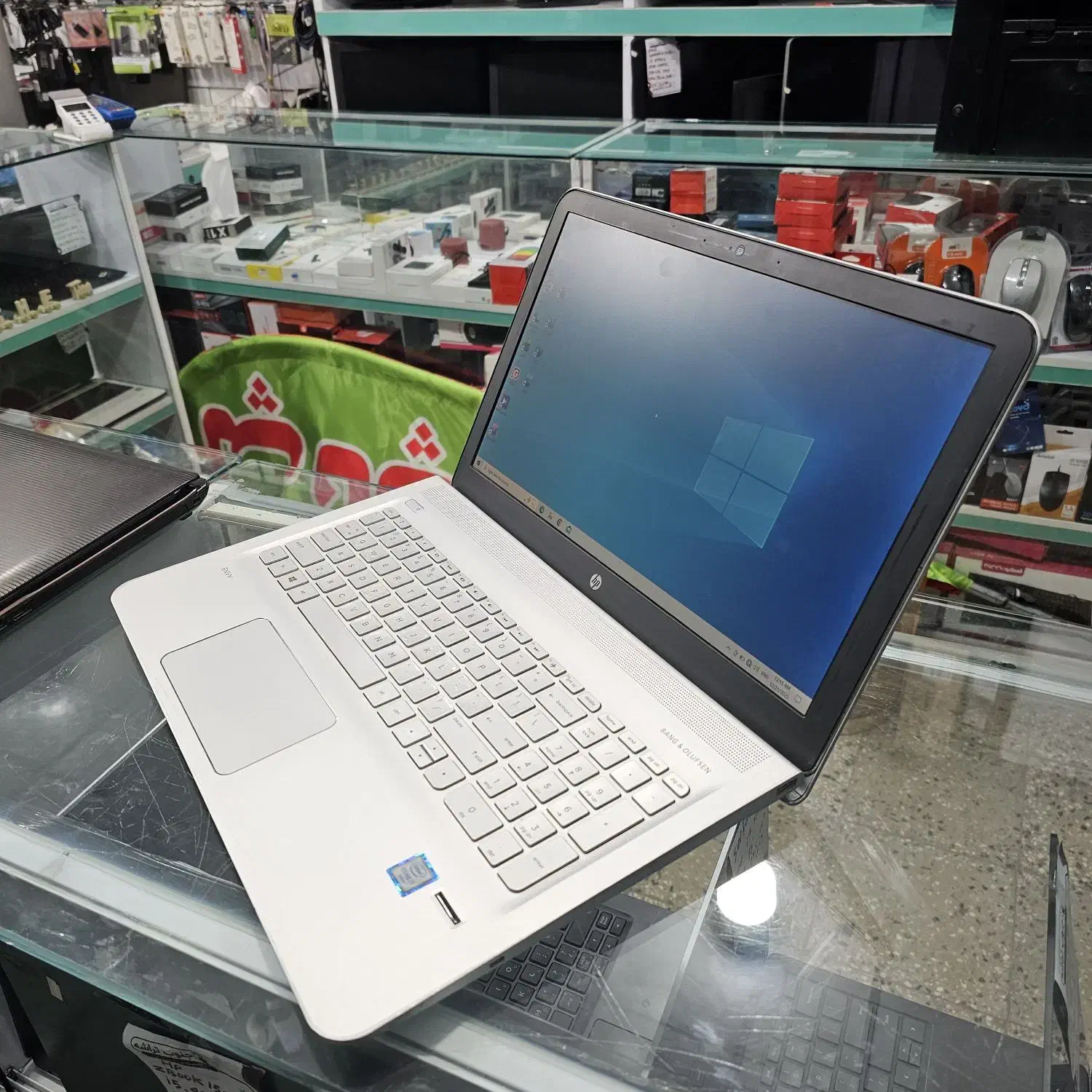 لپتاپ HP پردازنده i7 سری hq تمیز به همراه گارانتی|رایانه همراه|یاسوج, |دیوار