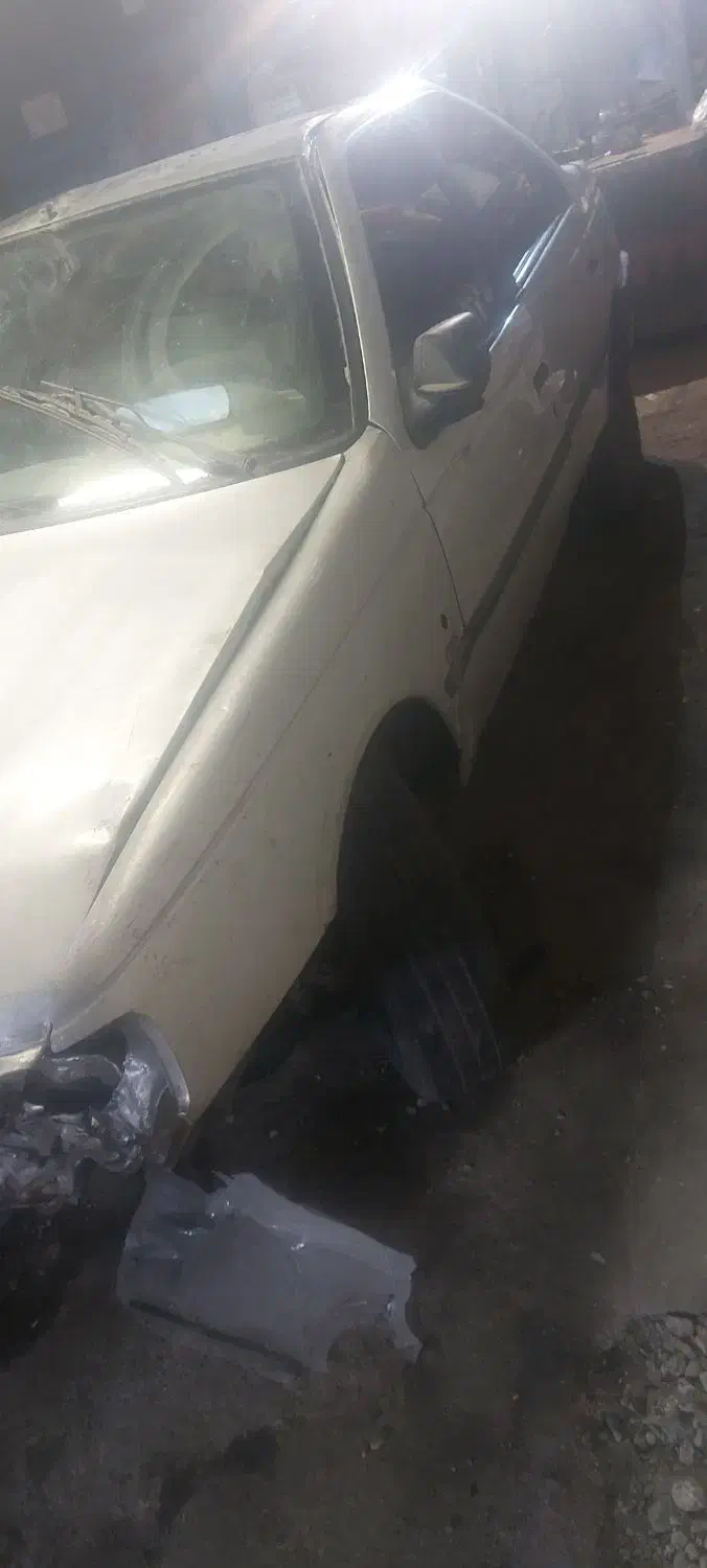 پژو۴۰۵ تصادفی|خودرو سواری و وانت|مشهد, ثامن|دیوار