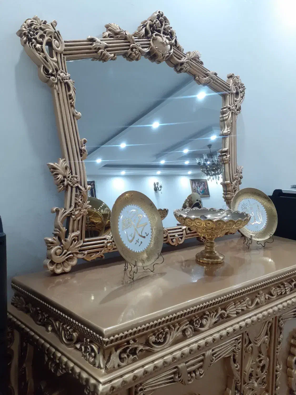 آیینه و کنسول|بوفه، ویترین، کنسول|محمدیه-قزوین, |دیوار