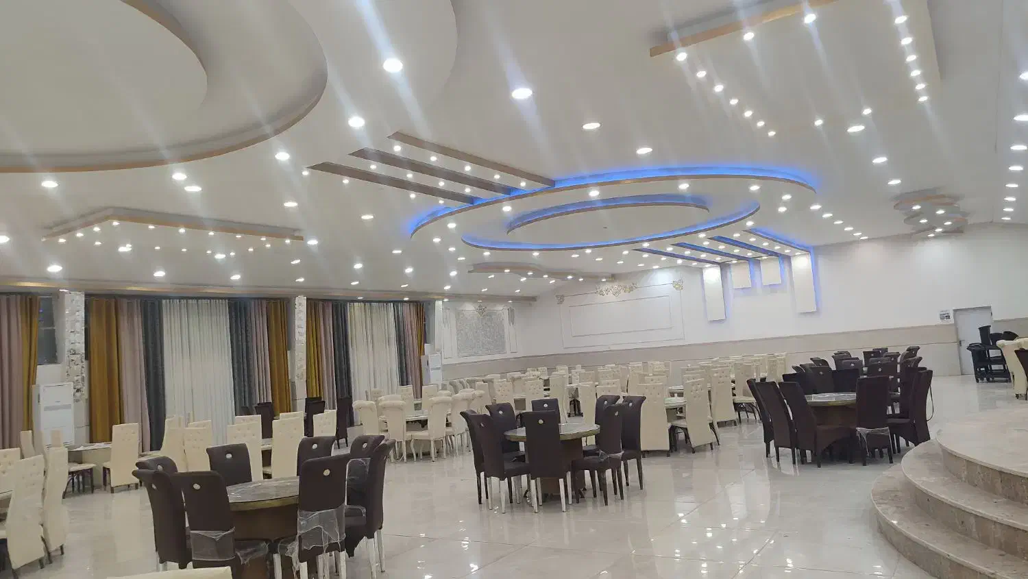 نوبت دهی تالار کاخ فرشته|خدمات پذیرایی، مراسم|زابل, |دیوار