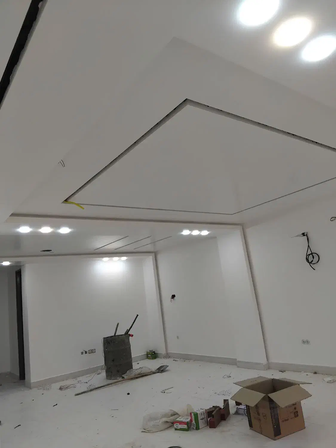 برق کاری،صفر تا صد و تعمیرات.ساختمان و صنعت|خدمات پیشه و مهارت|جیرفت, |دیوار