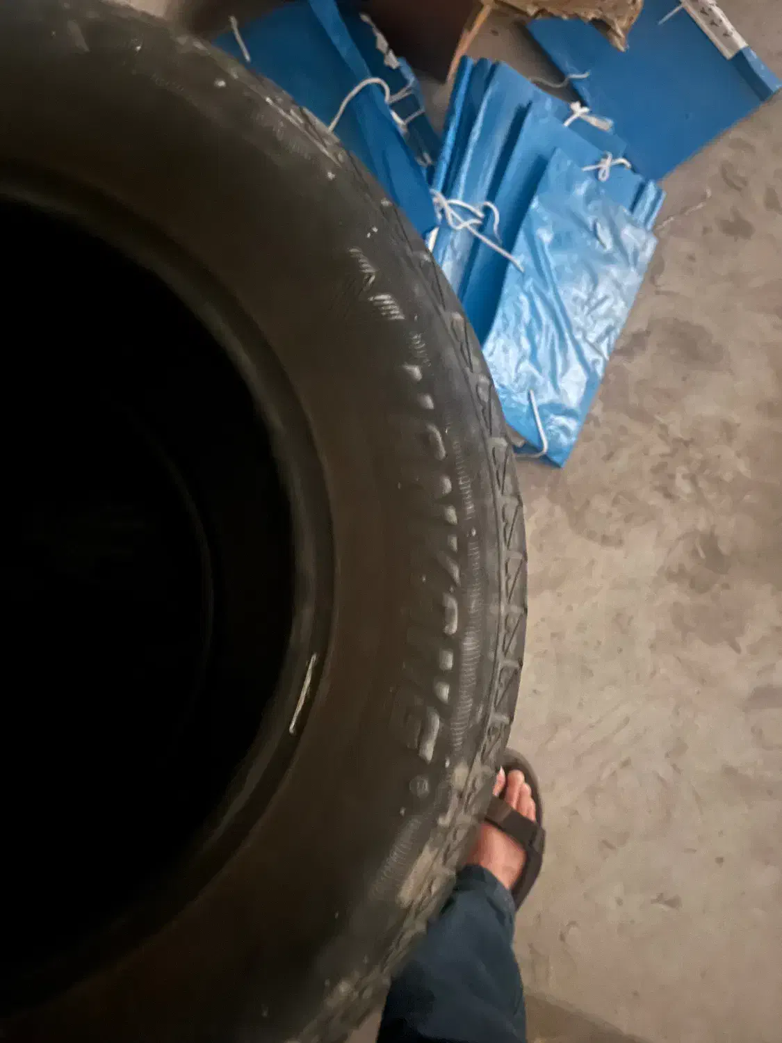 فروش لاستیک خارجی زیر قیمت|قطعات یدکی و لوازم جانبی|رشت, منظریه|دیوار