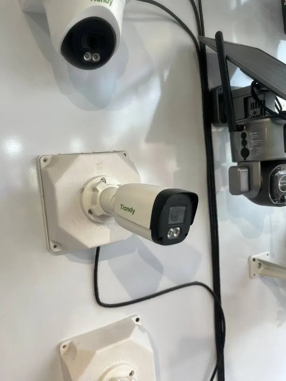 دوربین مداربسته Tiandy مدل IP اتصال به دزدگیر قسطی|دوربین مداربسته|سیرجان, |دیوار
