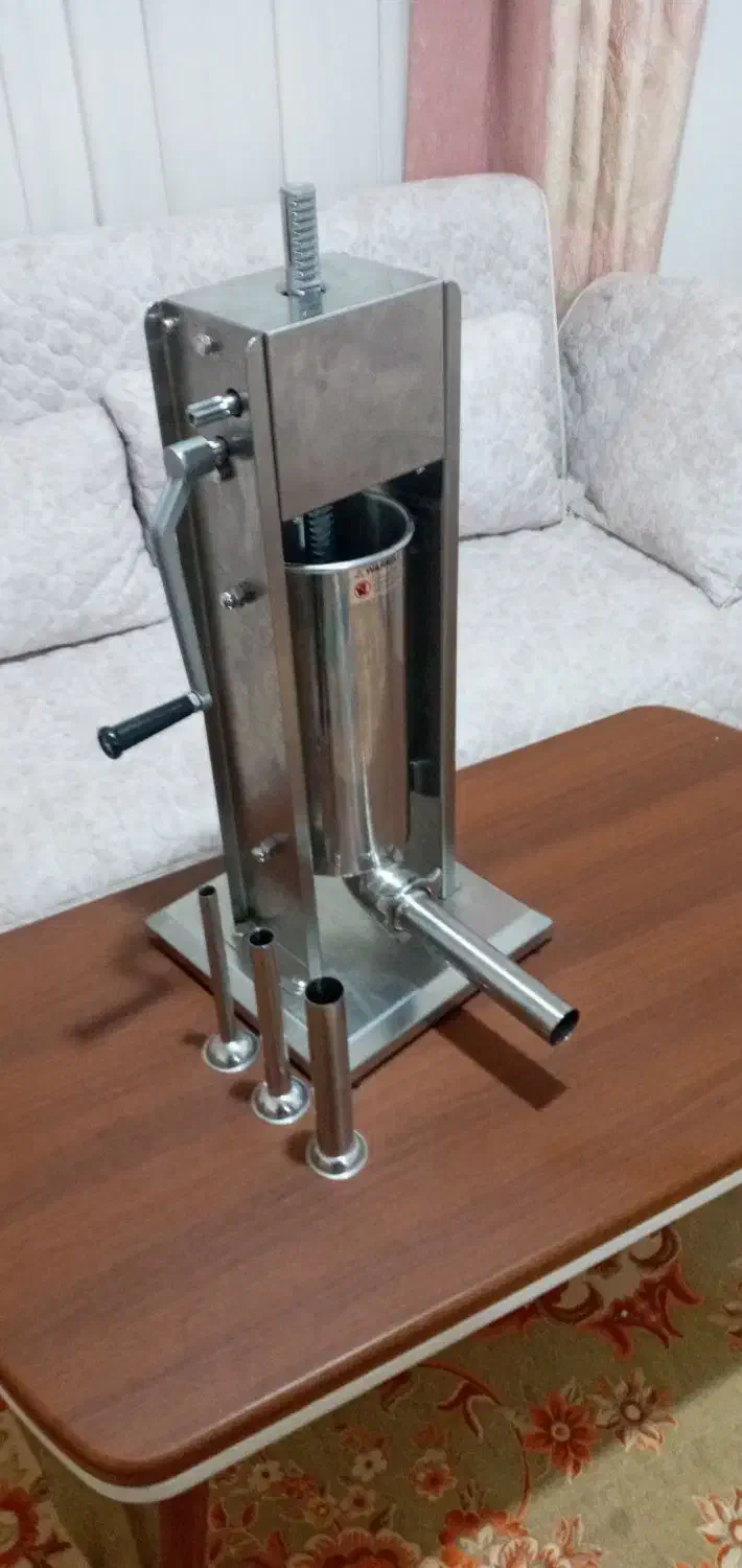 سوسیس‌پرکن دستی ۵ کیلویی|ظروف پخت‌وپز|بهشهر, |دیوار