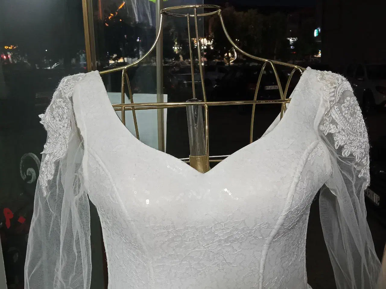 فروش لباس عروس|لباس|قم, بنیاد|دیوار