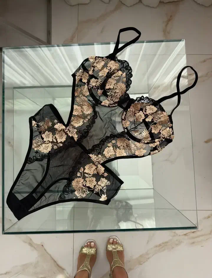 لباس زیر زنانه|لباس|باقرشهر, |دیوار