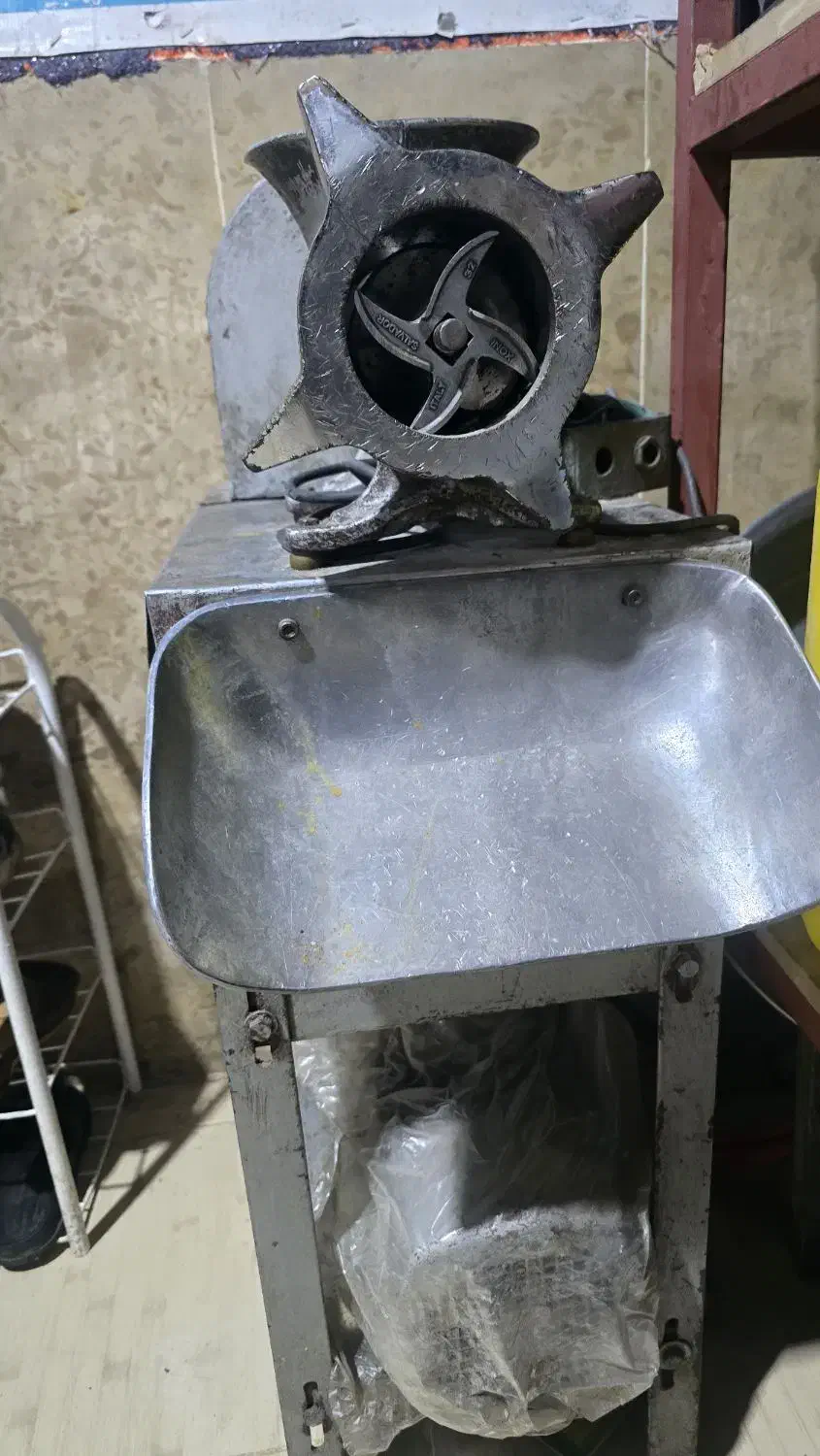 چرخ گوشت و فر پیتزا|کافیشاپ و رستوران|ایلام, |دیوار