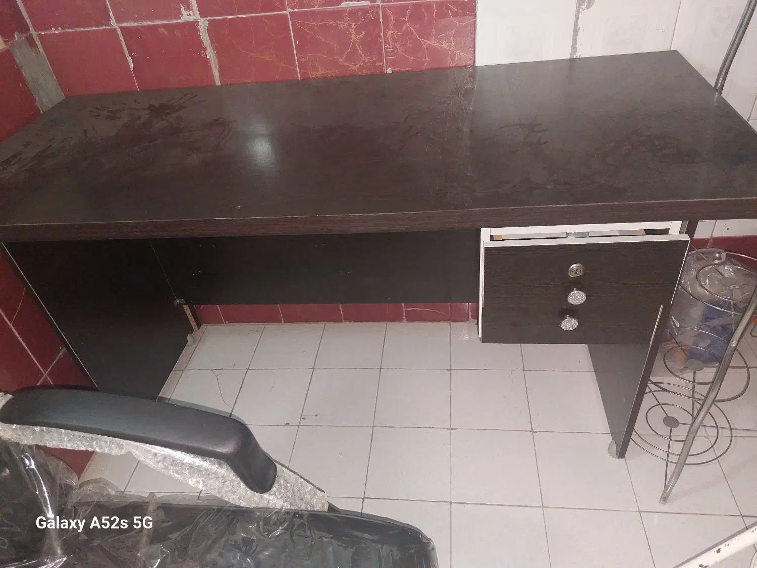 صندلی و میز نصف قیمت بازار نو|صندلی و نیمکت|مریوان, |دیوار