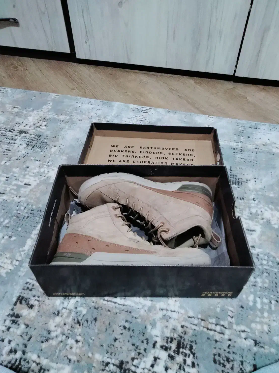 کفش کاترپیلار ارجینال|کیف، کفش، کمربند|شاهین‌شهر, شهرک میلاد|دیوار