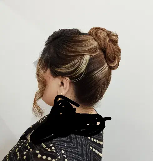 خدمات شنیون|خدمات آرایشگری و زیبایی|نیشابور, شهرک بهارستان|دیوار