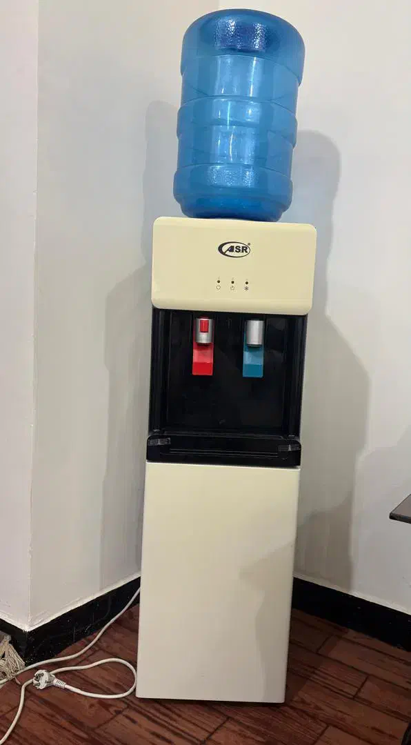 آبسردکن یخچال دار درحد صفر|آب‌سردکن و تصفیه آب|شوشتر, |دیوار