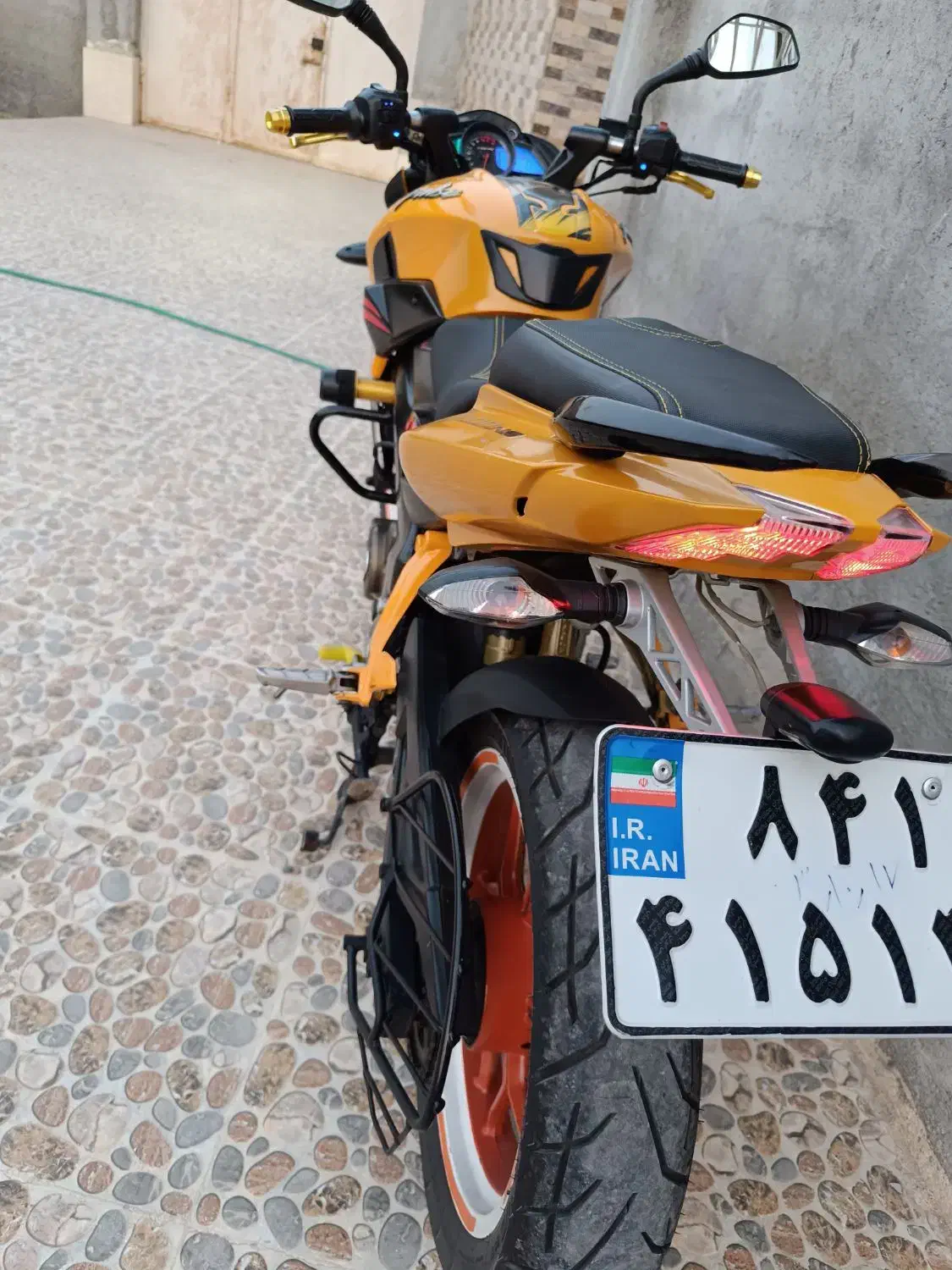 NS 200 96|موتورسیکلت|بندرعباس, |دیوار