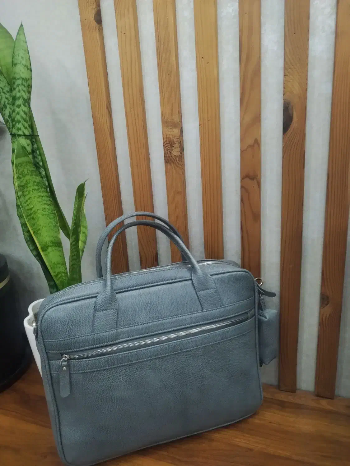 کیف چرم|کیف، کفش، کمربند|قم, بنیاد|دیوار