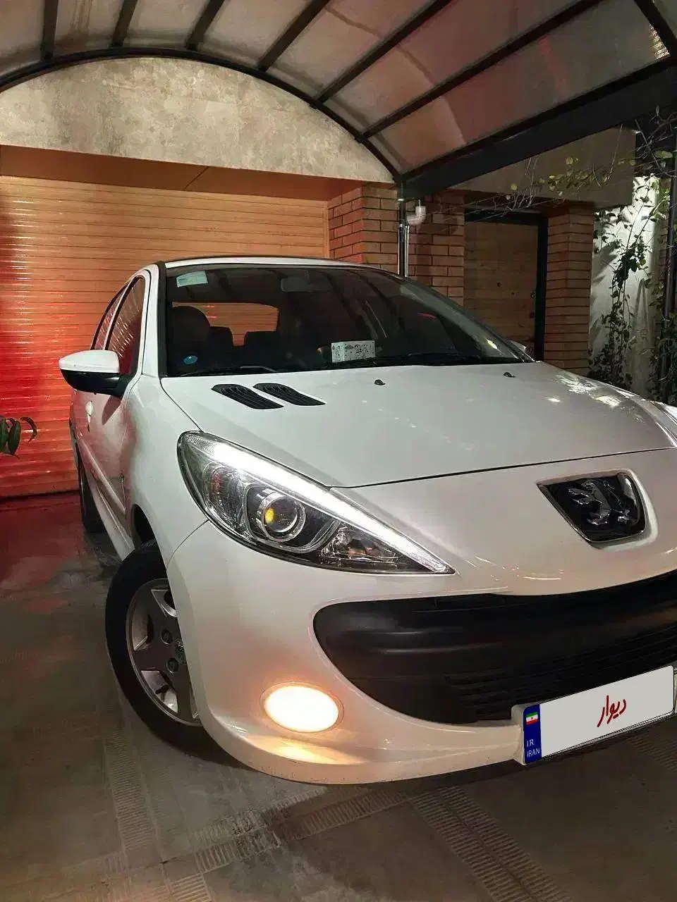 207 پاناروما دنده ای tu5 بی رنگ 1400|خودرو سواری و وانت|رشت, گلسار|دیوار