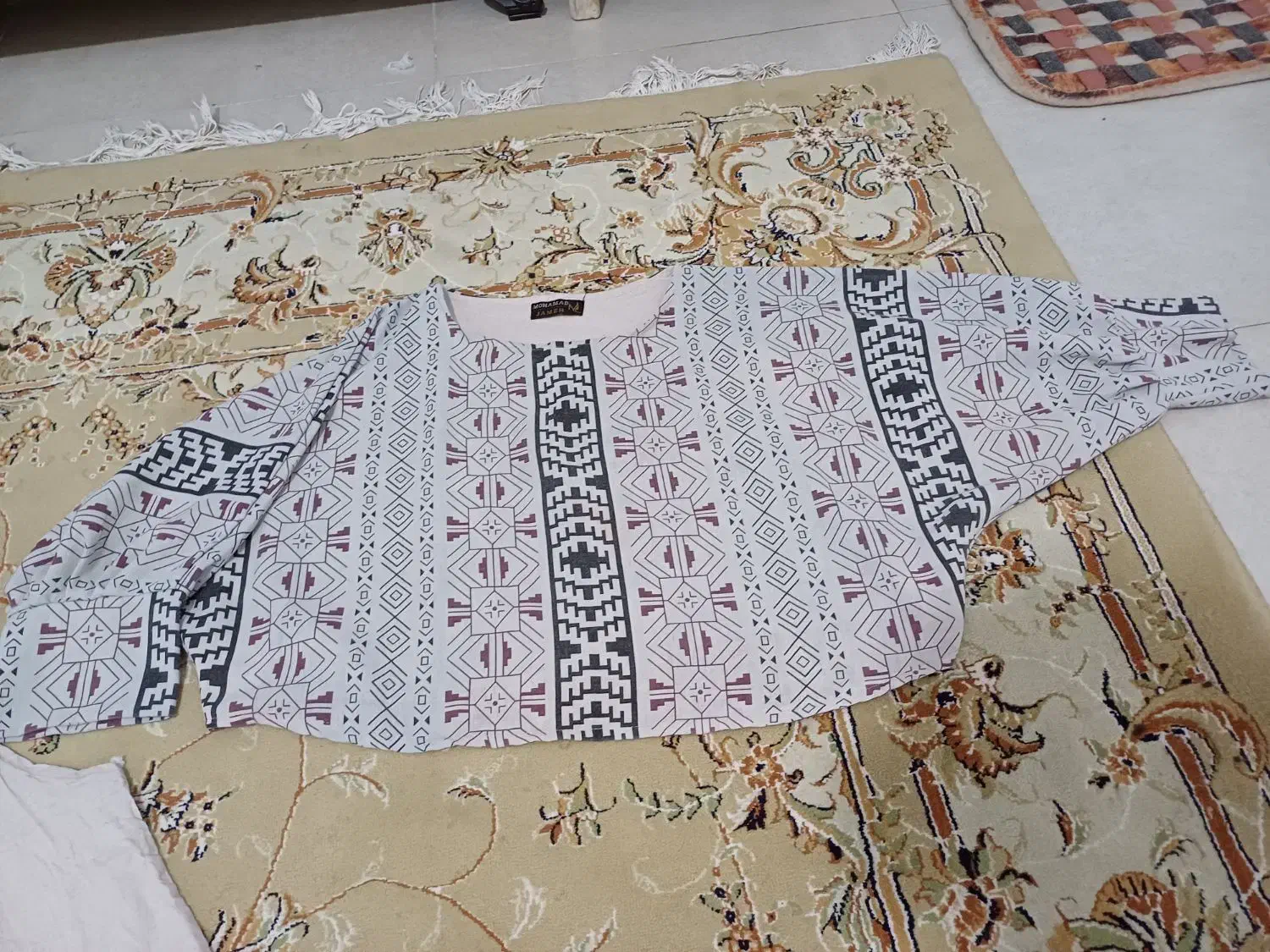 سارافون دوتیکه|لباس|زنجان, |دیوار