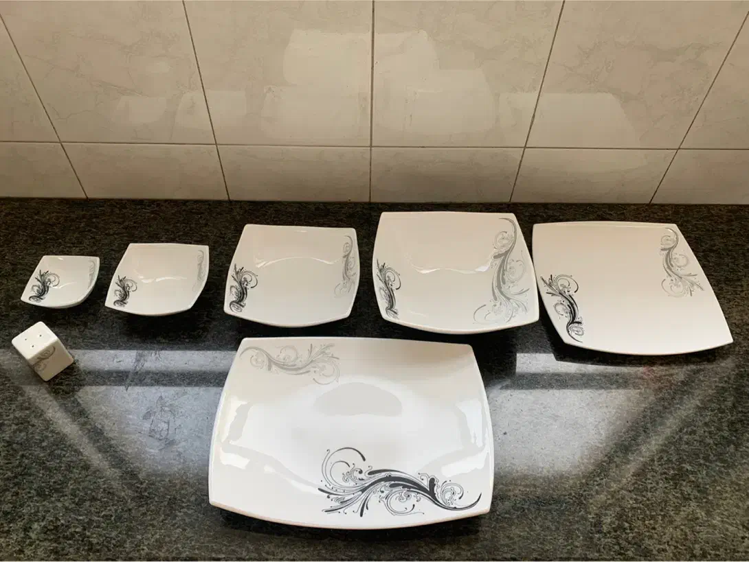 فروش سرویس آرکوپال لامینارک فرانسه۲۴نفره درحدنو|ظروف سرو و پذیرایی|اصفهان, باغ زیار|دیوار