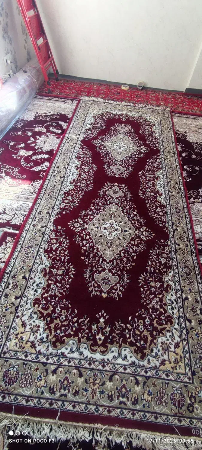 کناره و فرش دم دری|فرش|گلبهار, شهر جدید گلبهار|دیوار