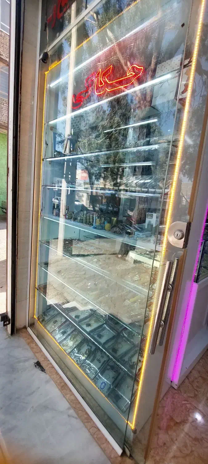 فروش وسایل بادکورمغازه خ نبوت نبش نبوت ۳۸مسجدنور|فروش مغازه و غرفه|سراوان, |دیوار